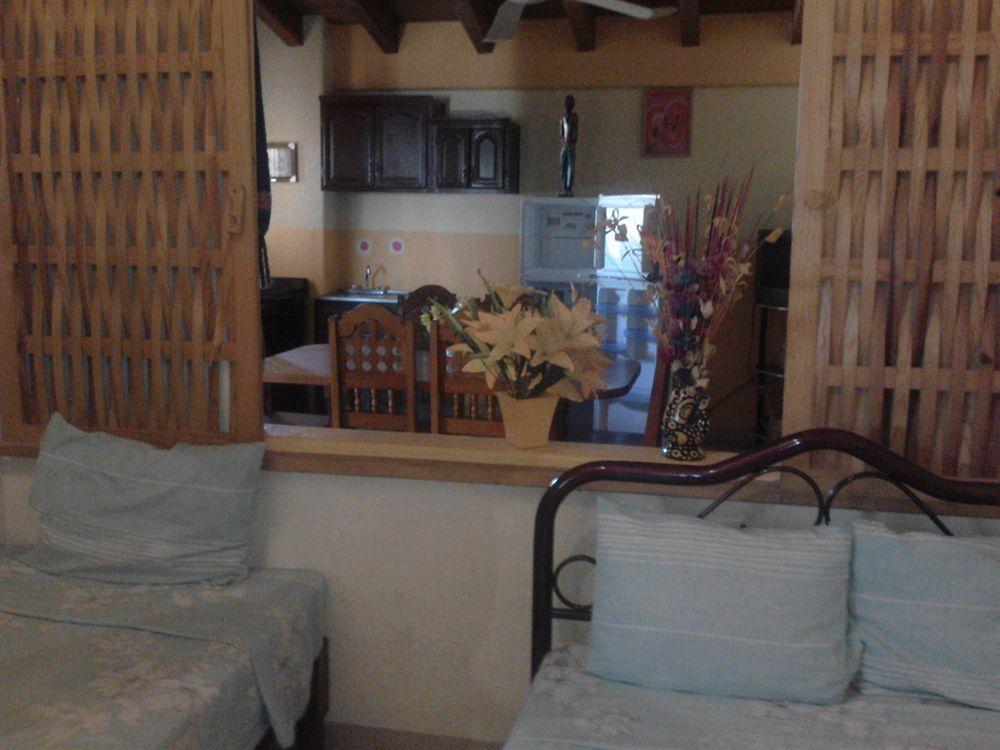Hotel Las Salinas Ζιουατανέχο Εξωτερικό φωτογραφία